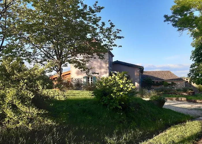 Ferme Brasseyrou - Classique منزل للإقامة Devillac